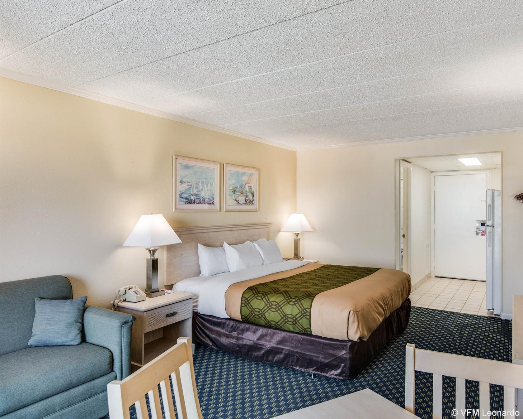 Quality Inn & Suites Oceanblock Ocean City Exterior photo