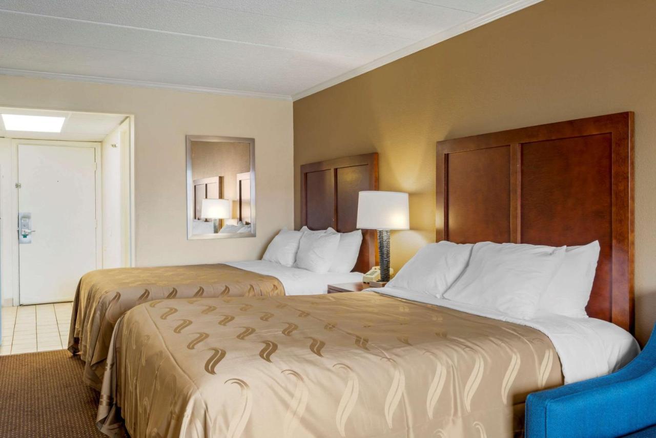 Quality Inn & Suites Oceanblock Ocean City Exterior photo